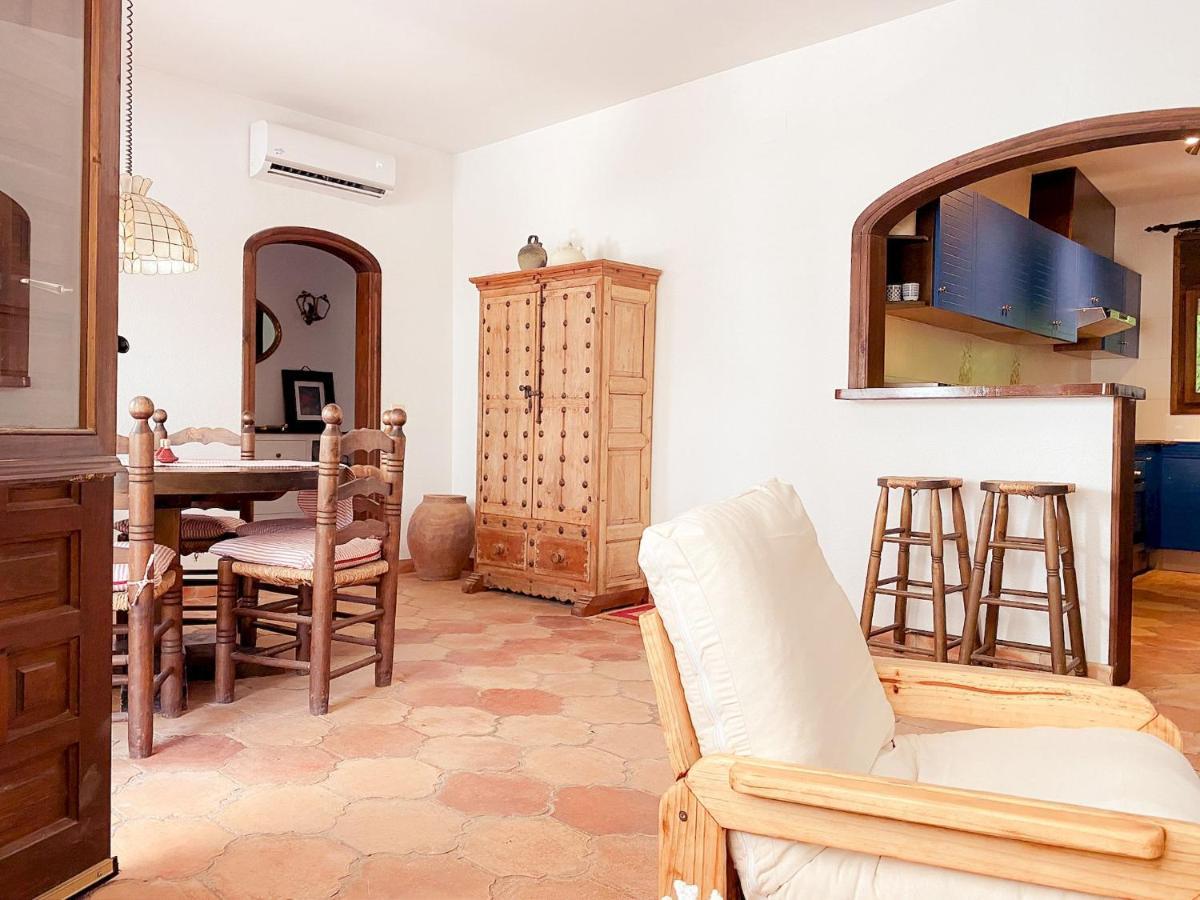 Villa Dos Calas - Bonita Villa De Estilo Rustico Y Piscina De Agua Salada L'Ametlla de Mar Exterior foto